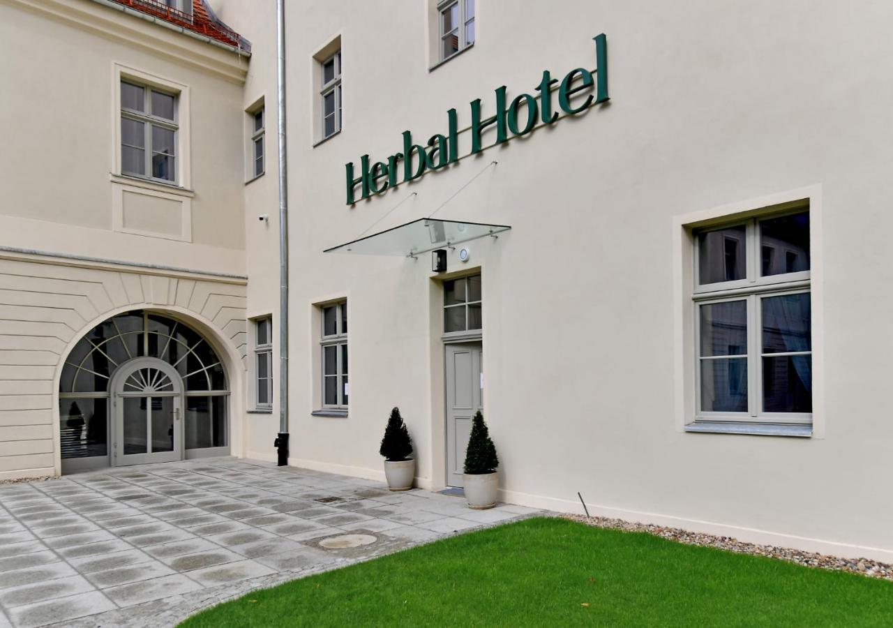 Herbal Hotel Wroclaw Exterior photo