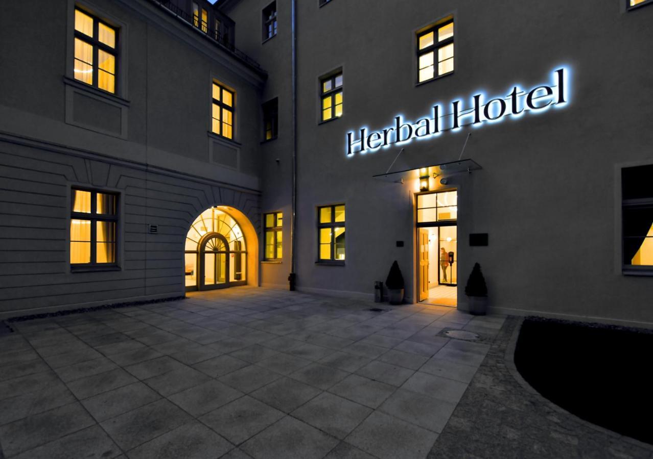 Herbal Hotel Wroclaw Exterior photo